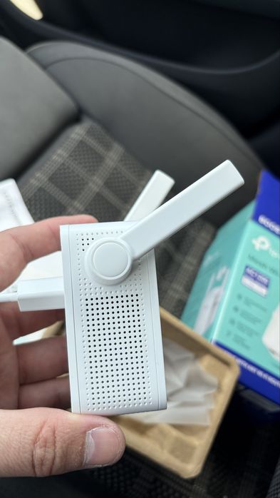 Amplificator wi-fi TP-Link nou cu bon si garantie