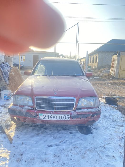 продам Мерседес w202 срочно
