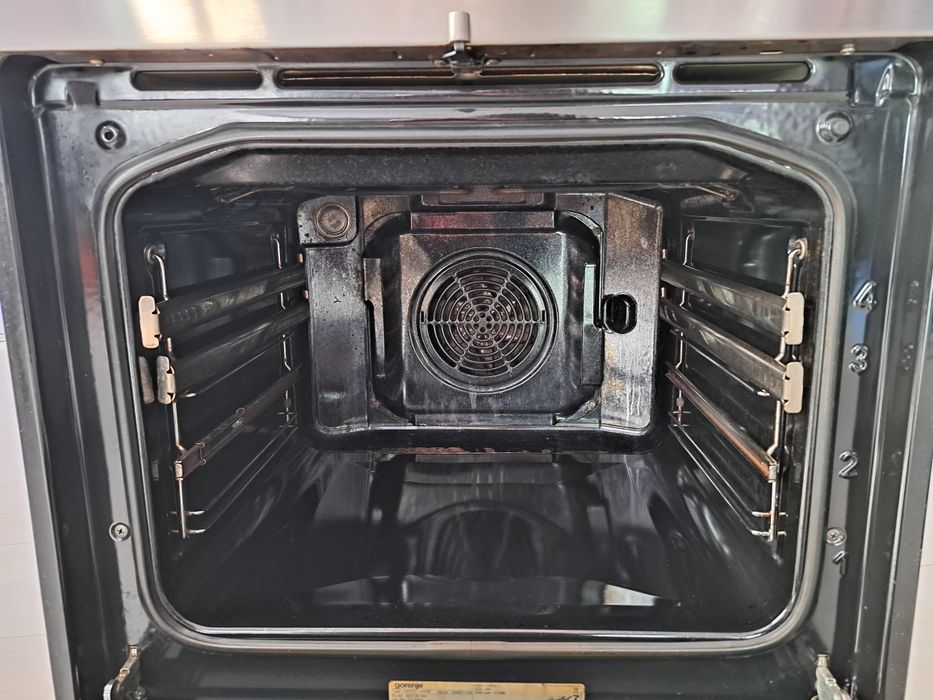 Фурна за вграждане Gorenje