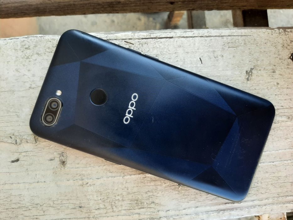 Oppo A12 kelishilgan holda sotiladi