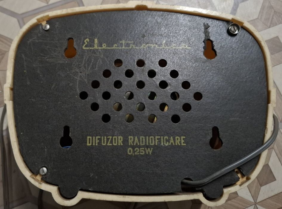 Difuzor radioficare vechi
