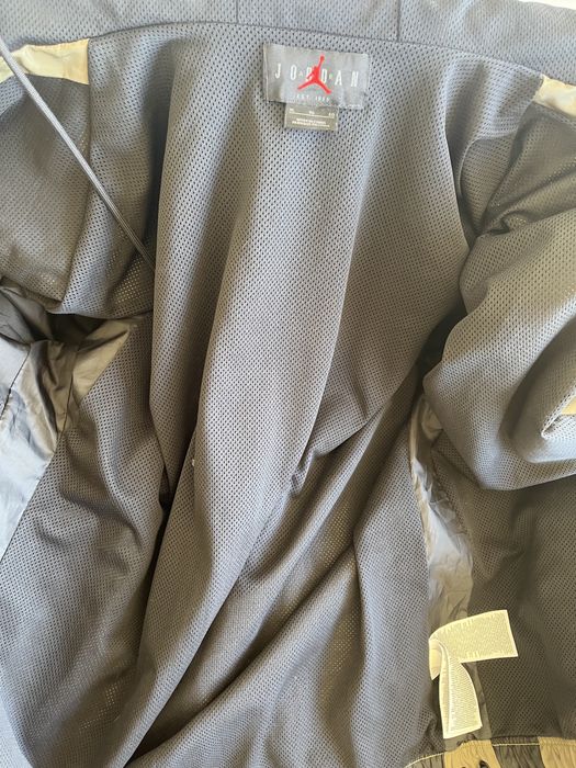 Jacheta Jordan , autentica , impecabila