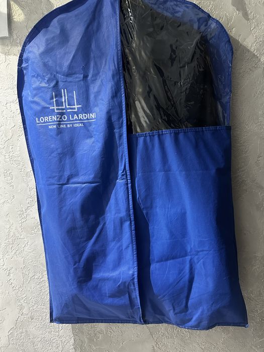 Костюм выходной, школьный.