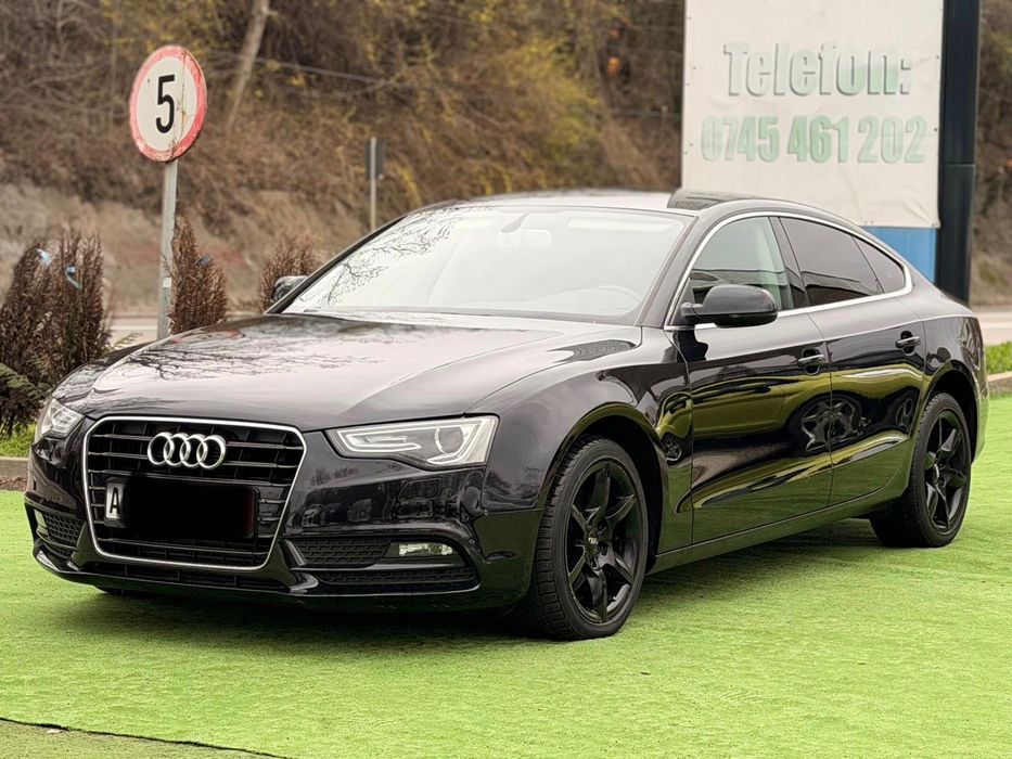 Vand Audi A5 2013