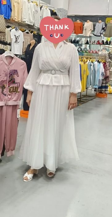 Продам платья вечерние производства Турция размер 48