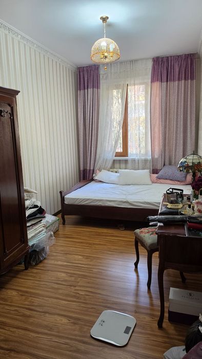 Чиланзар 8 квартал 2 /1/4 цена 72000у.е
