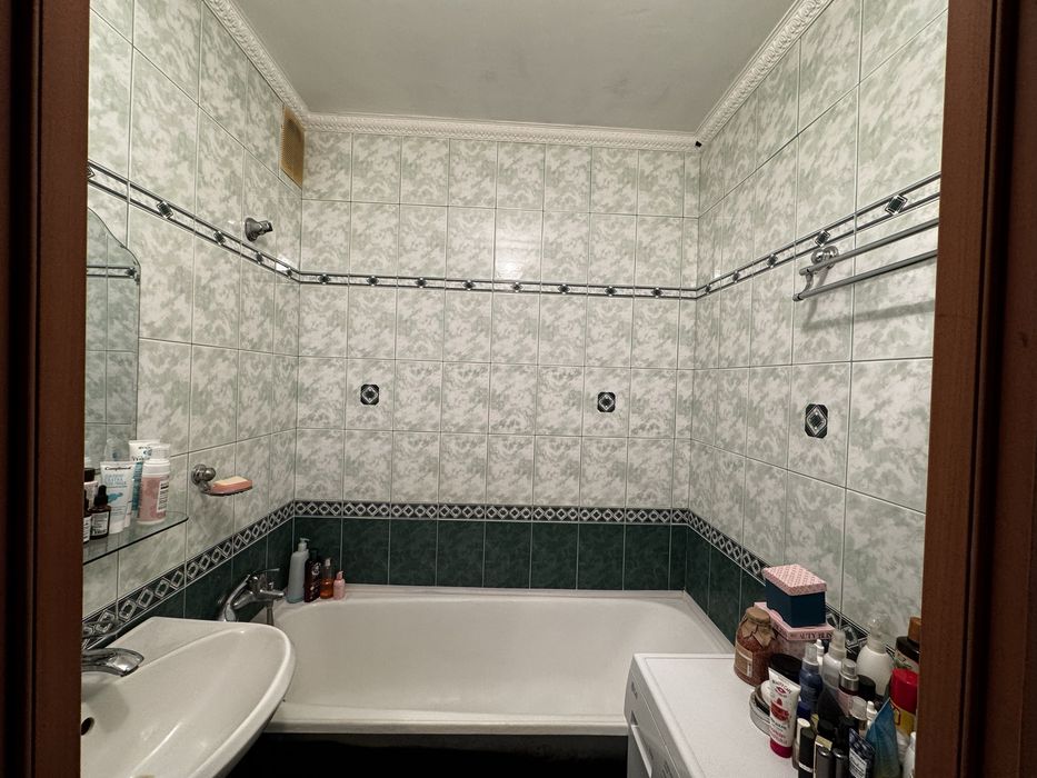 Продам 2 комн.квартиру на Космосе