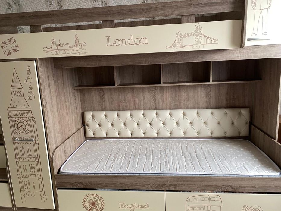 Продается двухъярусная кровать! Детский!!!