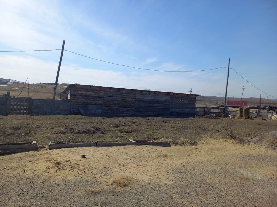 Кен жайлы улкен уй