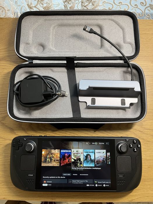 Steam Deck LCD 512GB + 256GB San Disc Ultra