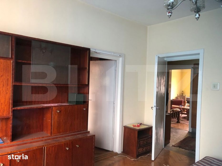 Apartament 4 camere, 117.24 mp, cu pivnita si garaj, zona Semicentrala