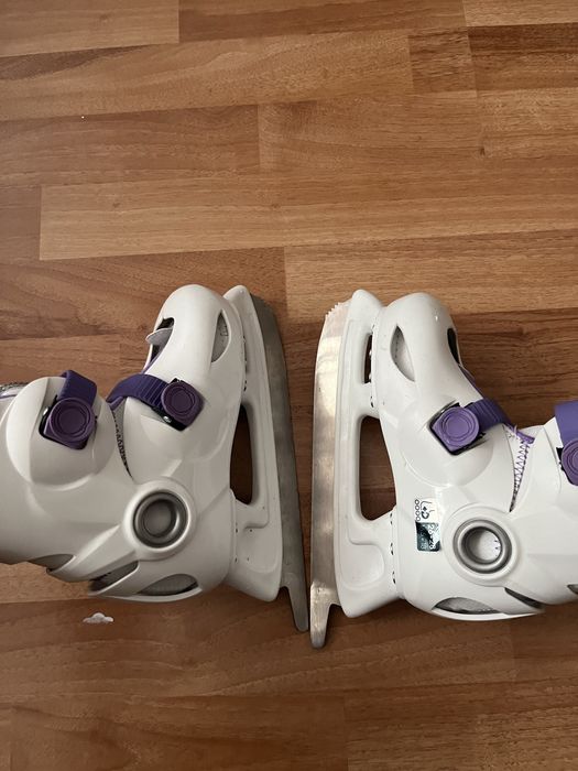 Patine fetite marime 26-28