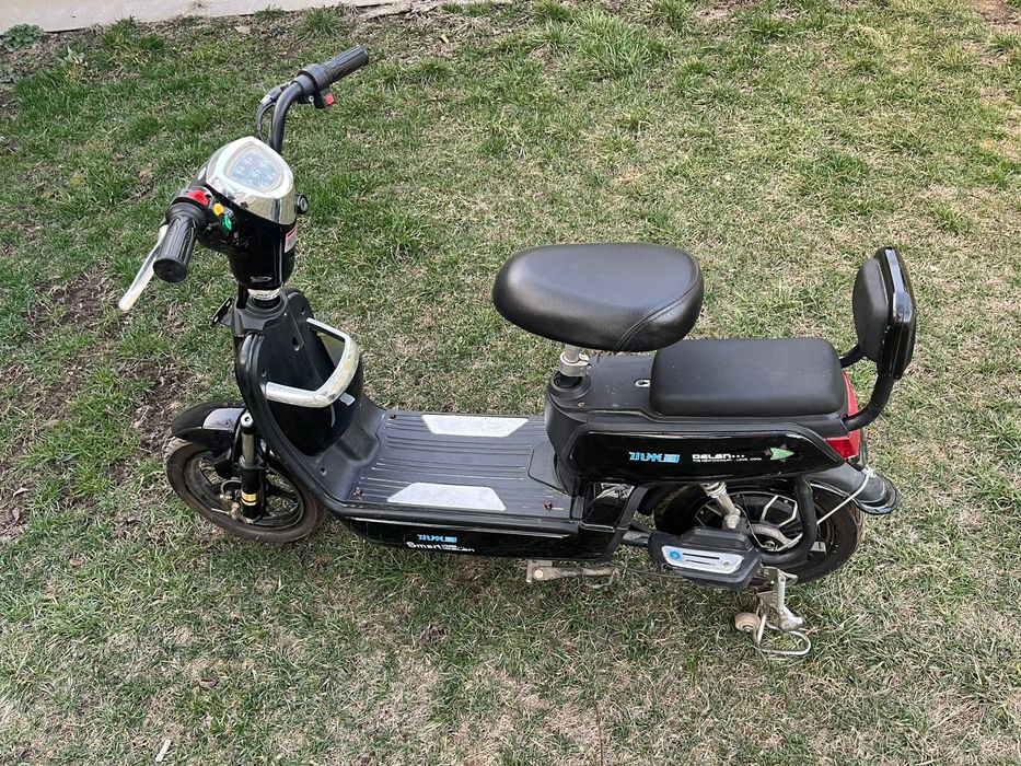 Электромопед. 30000.