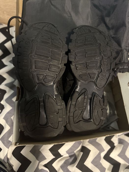 НОВИ Balenciaga track размер 44