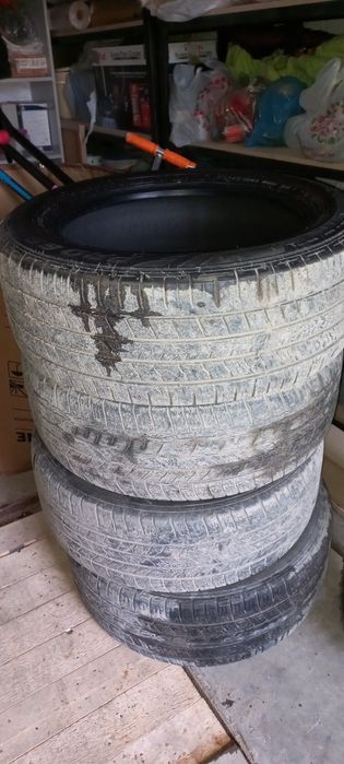 Продам шины 235/55/18