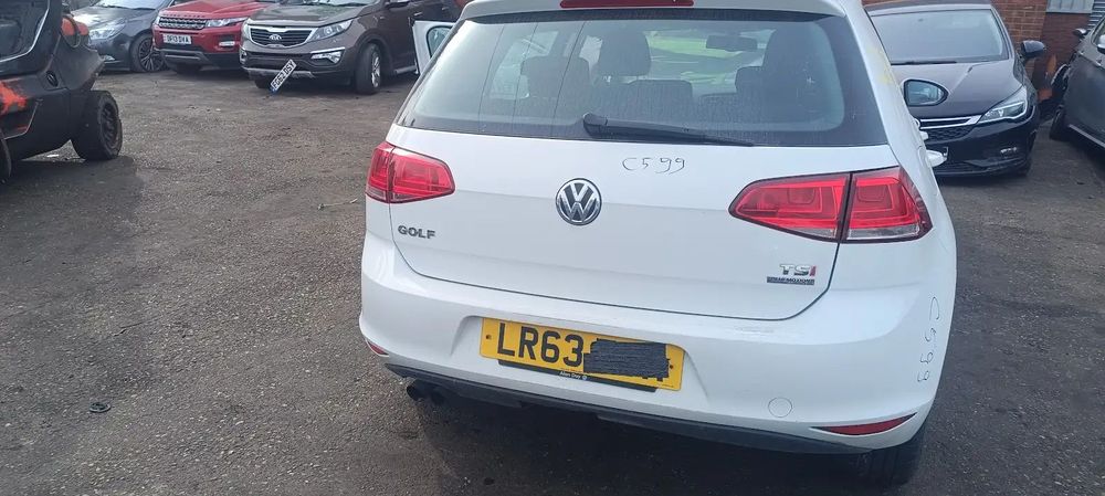 Dezmembrari / Dezmembrez VW Golf 7 (5G) [Fabr 2014-prezent] 1.4 TSI CXSA cutie viteze automata cod culoare LC9A