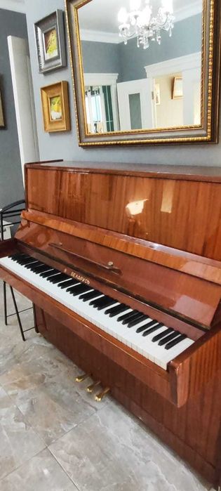 Продам пианино Беларусь Б7