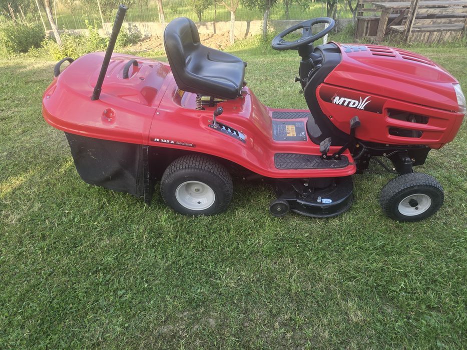 Tractoras de gazon iarba lama de zapada