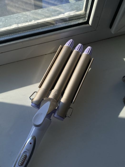 утюжок хороший срочно продать надо