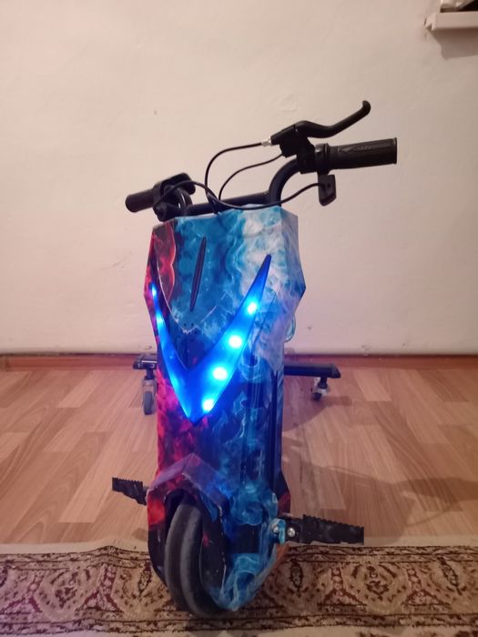 Дрифт кар хорошо состоянием