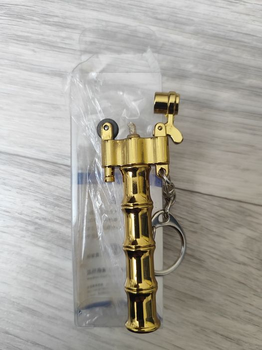 Продам зажигалки