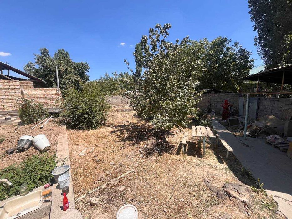 3 sotix yer, Yengi toshmi po'stidan 3 km kirganda, 15000$ dan