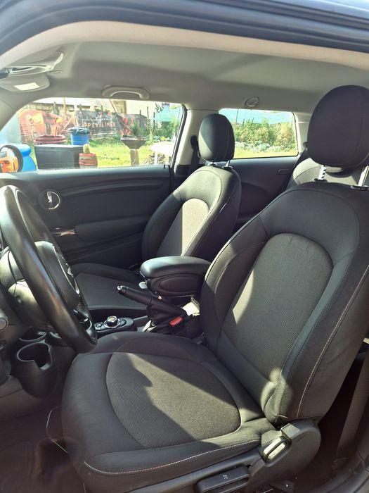 Mini Cooper One F56 2018