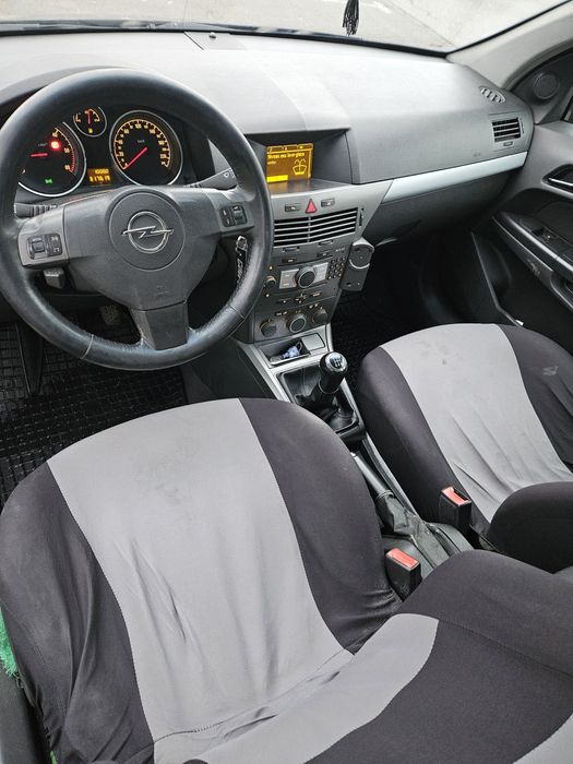 Opel Astra H 1.7 cdti