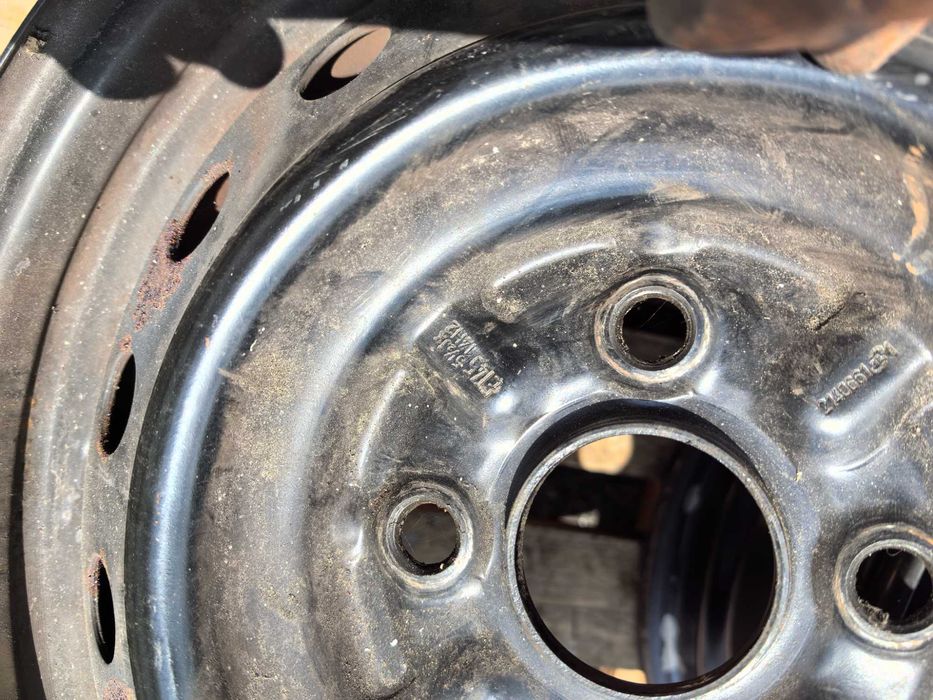 14 цола 4 х 100 мм Тойота Ярис и други - 5,5 Инча / ЕТ 45