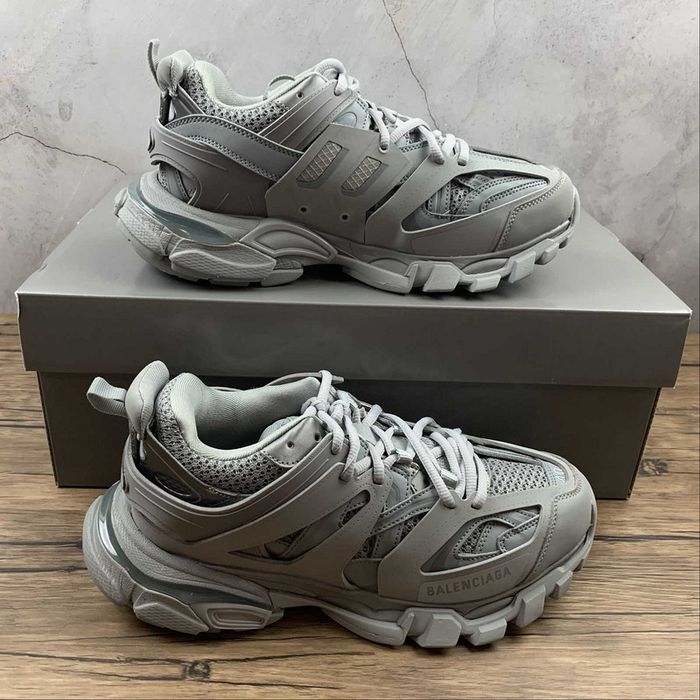 Adidasi Balenciaga Track Grey / Premium / 2026
