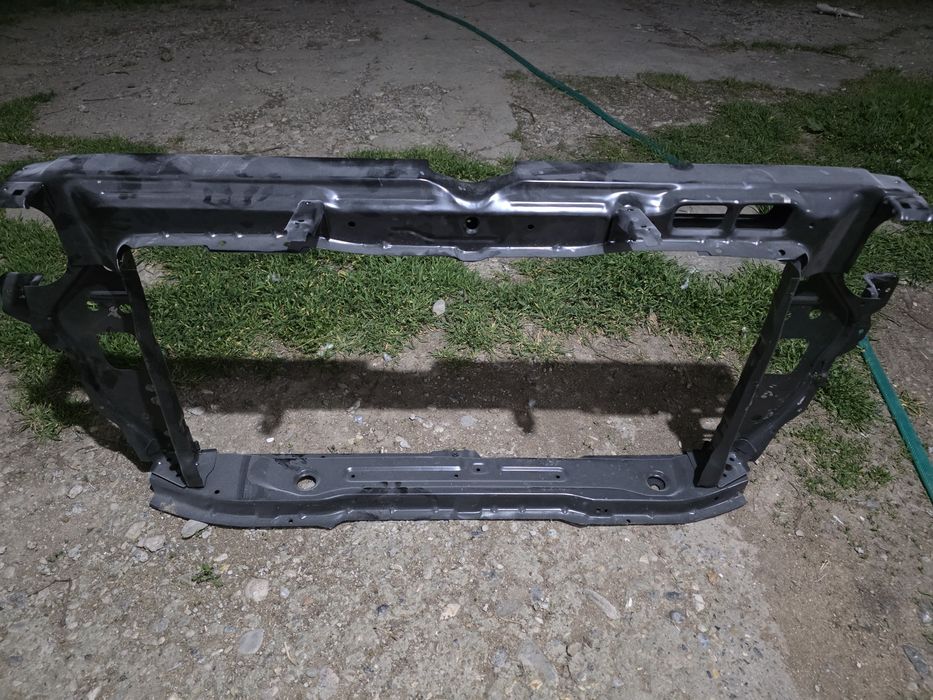 Телевизор на хюндай акцент