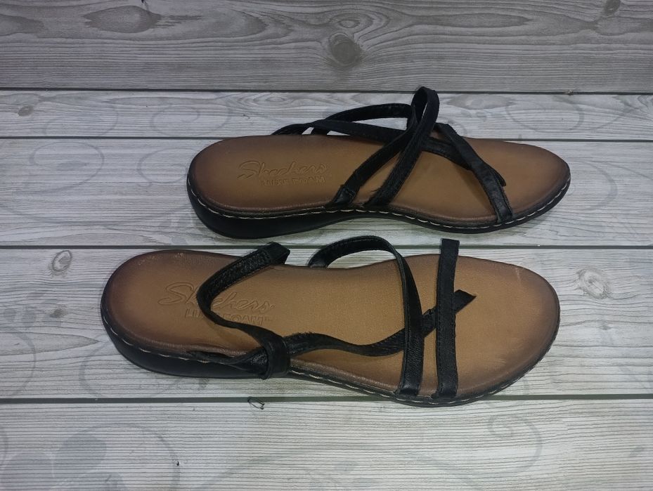 Skechers Luxe Foam N 40,5