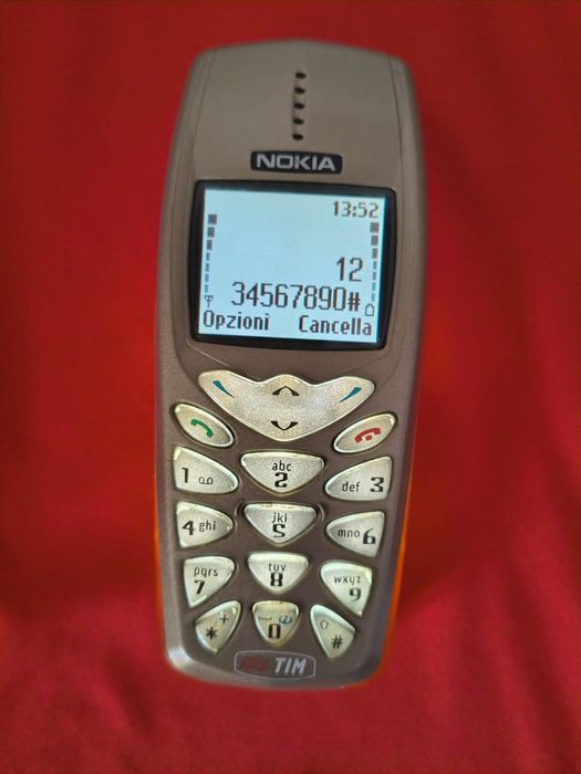 Nokia 3510i ( decodat,)