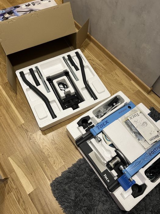 Велотренажор Tacx Fortius