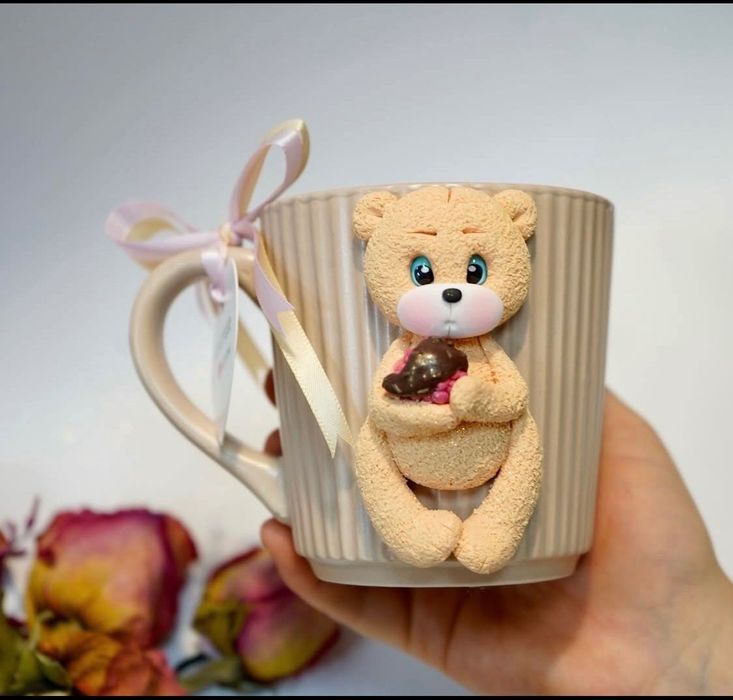 Căni lucrate manual