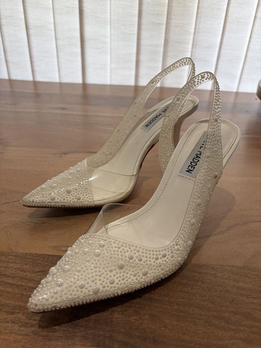 Обувки с ток Steve Madden