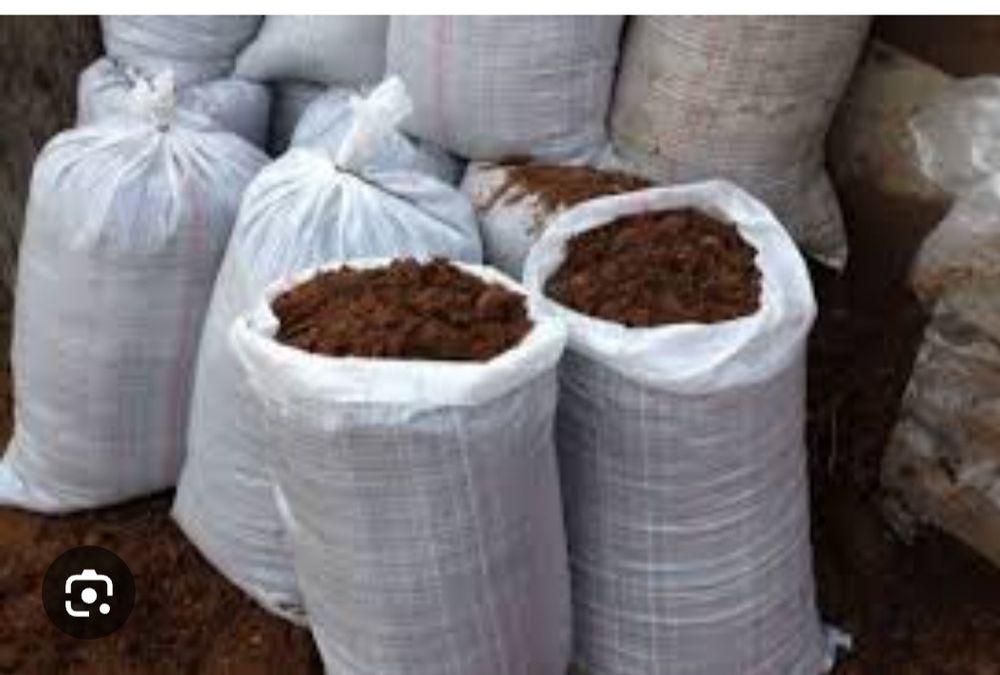 Перегной навоз в мешках