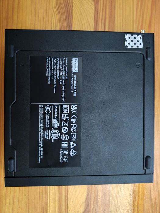 Lenovo ThinkCentre M70q Gen 4 Tiny i5-13400T / 8GB / 1.25TB NVME+ SSD