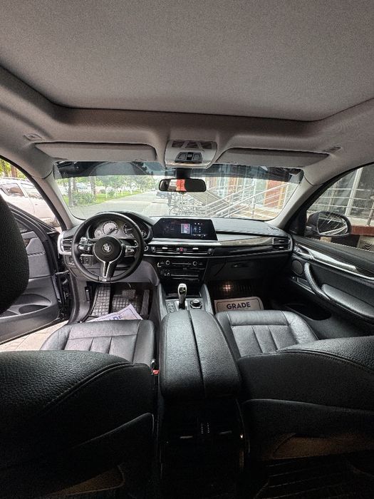 Zoʻr xolatda saqlangan BMW X6