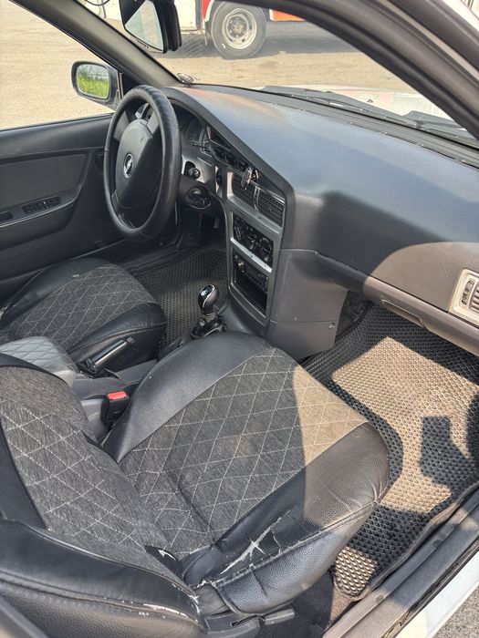 Сдам в аренду с последующим выкупом авто нексия СОНС  КРАСКА РОДНАЯ.