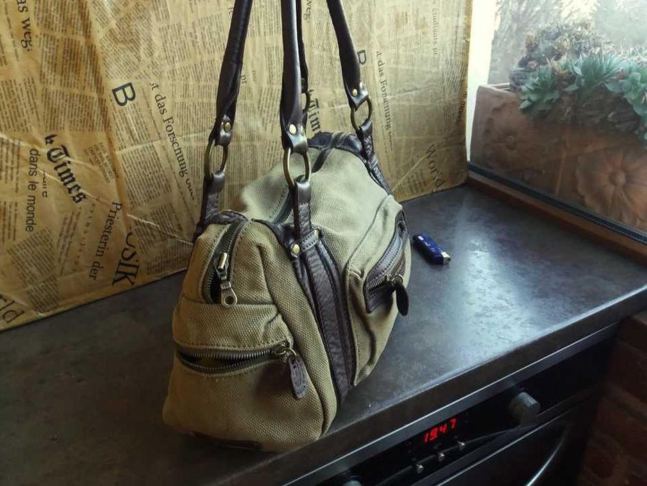 дамска чанта-естествена кожа