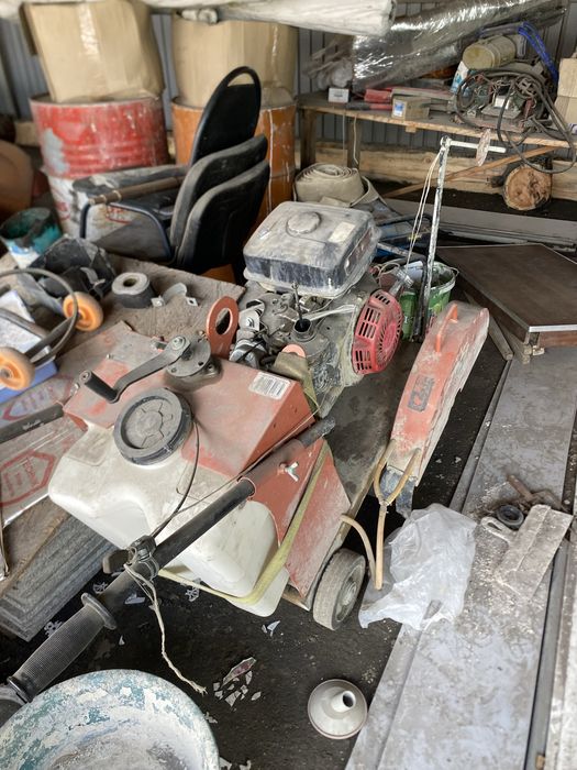 продам асфальта резку срочно