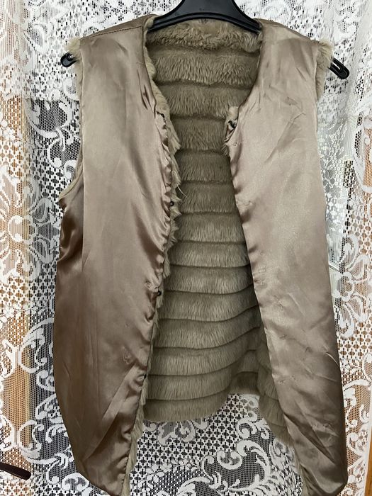 Vesta dama blanita artificiala