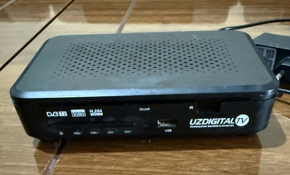 Tyuner Uzdigitel TV