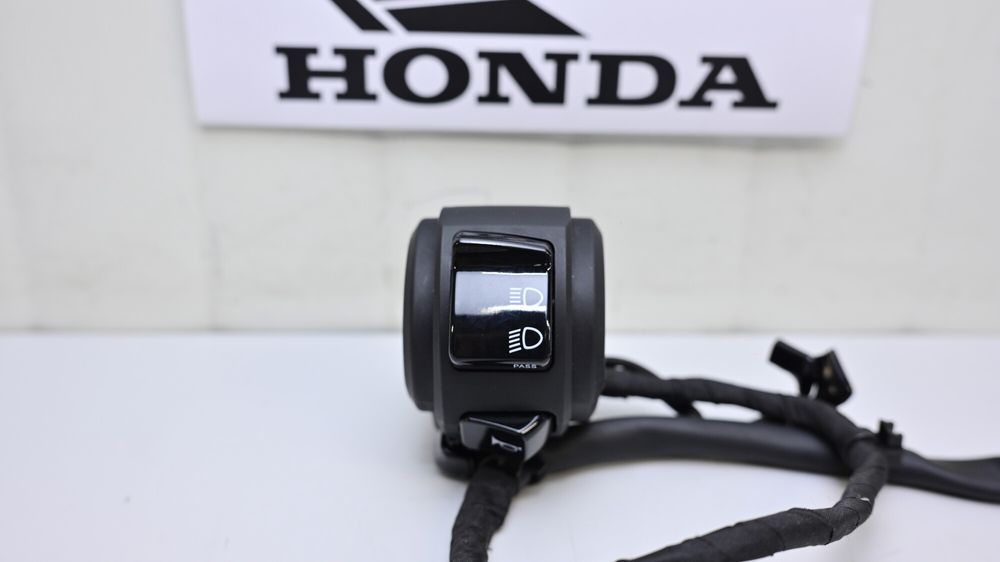 Bloc Comenzi Switch Lumini Stanga OEM Honda CMX500 Rebel 2020 +