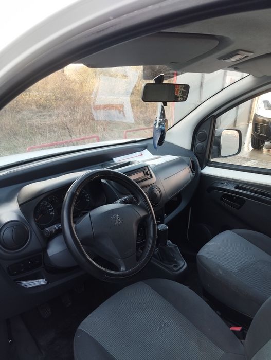 Vând atelier mobil Peugeot bipper