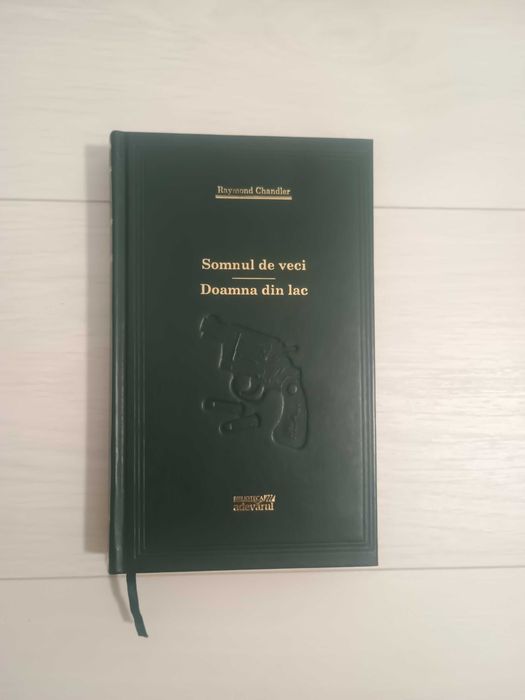 Raymond Chandler - Somnul de veci; Doamna din lac