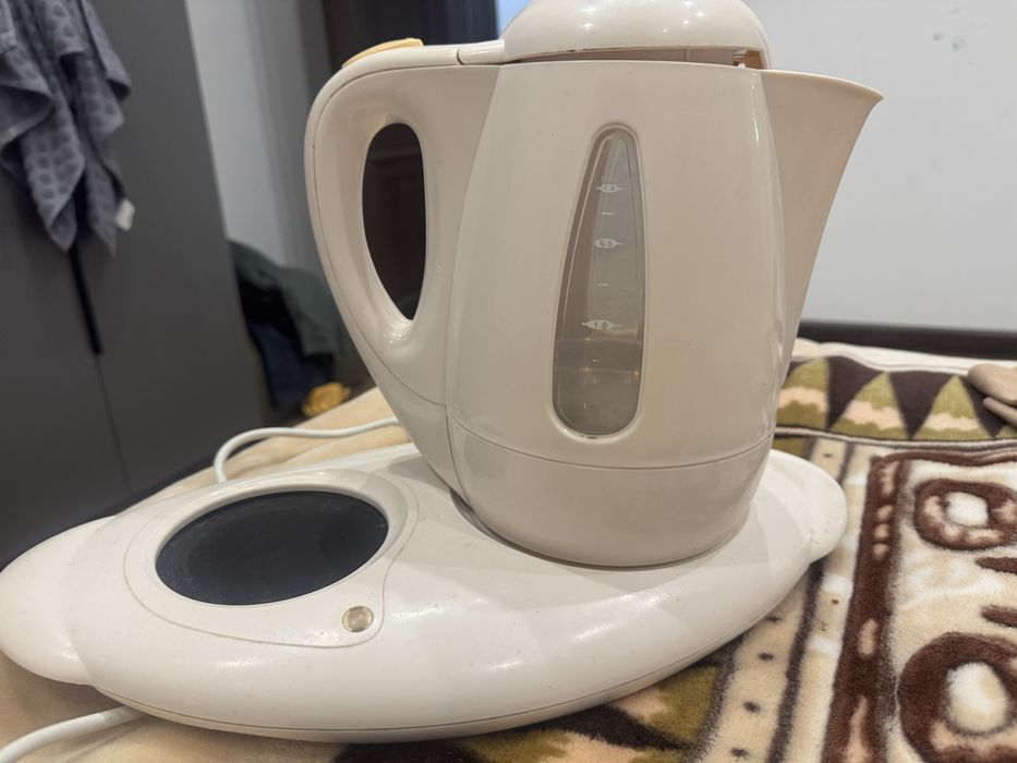 продам чайник электрический