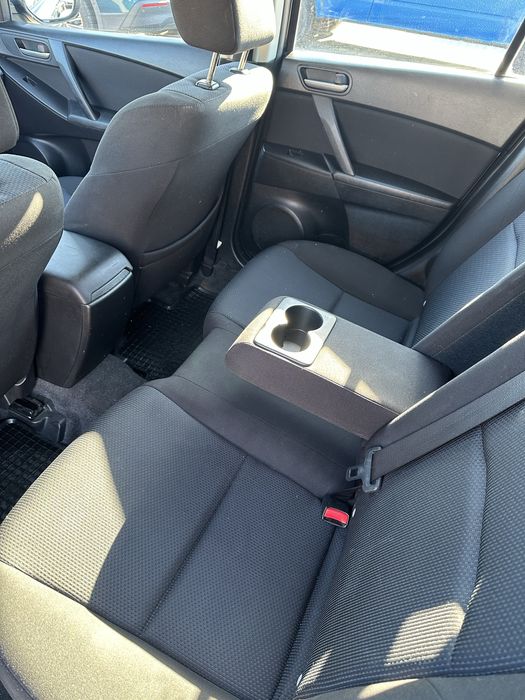 Vand Mazda 3 2011