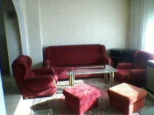 Дава се под наем Тристаен апартамент в Пловдив, Каменица 1 - 90 кв.м за 321.3 € - Снимка #2